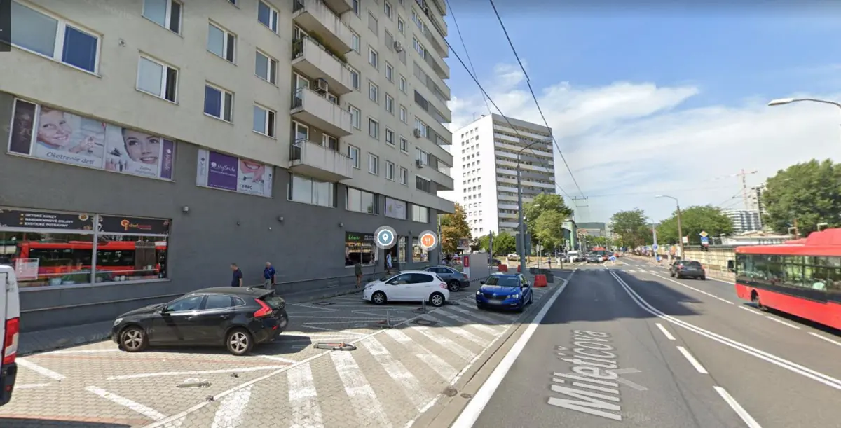 Parkovacie státie križovatka Miletičova - Košická, fotka 2