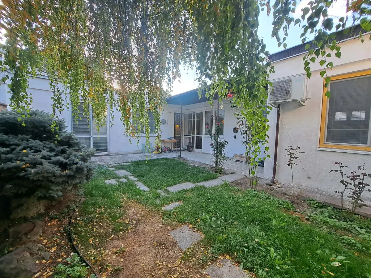 4-izbový rodinný dom Ružinov Štrkovec